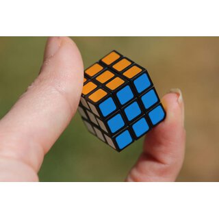 Worlds Smallest Rubiks | Super Impulse